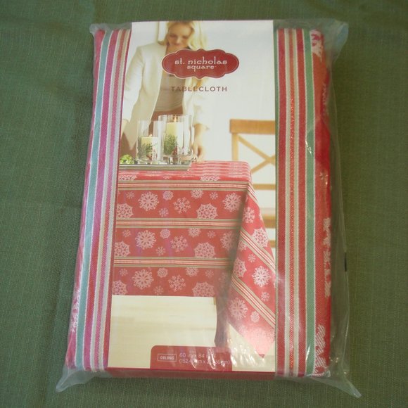 NEW 60" x 84" OBLONG Fabric TABLECLOTH Christmas Homestead Snowflake Farmhouse - Picture 1 of 13